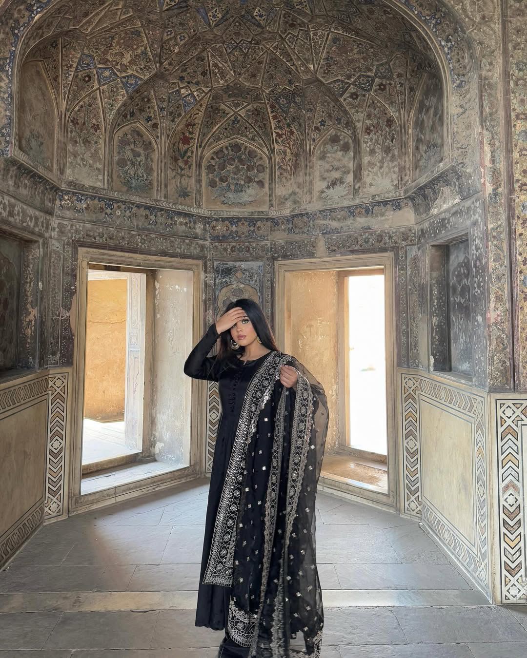 Noor e mahfil 3PCS  With ORGANZA DUPATTA