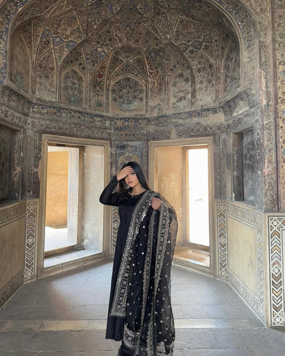 Noor e mahfil 3PCS  With ORGANZA DUPATTA