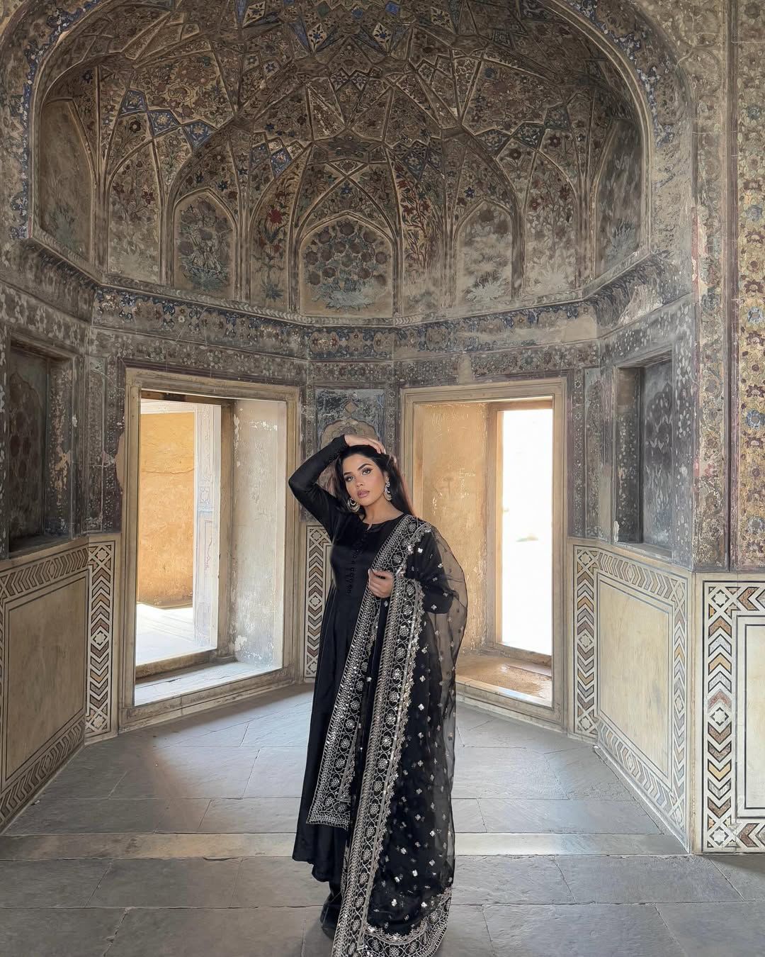 Noor e mahfil 3PCS  With ORGANZA DUPATTA